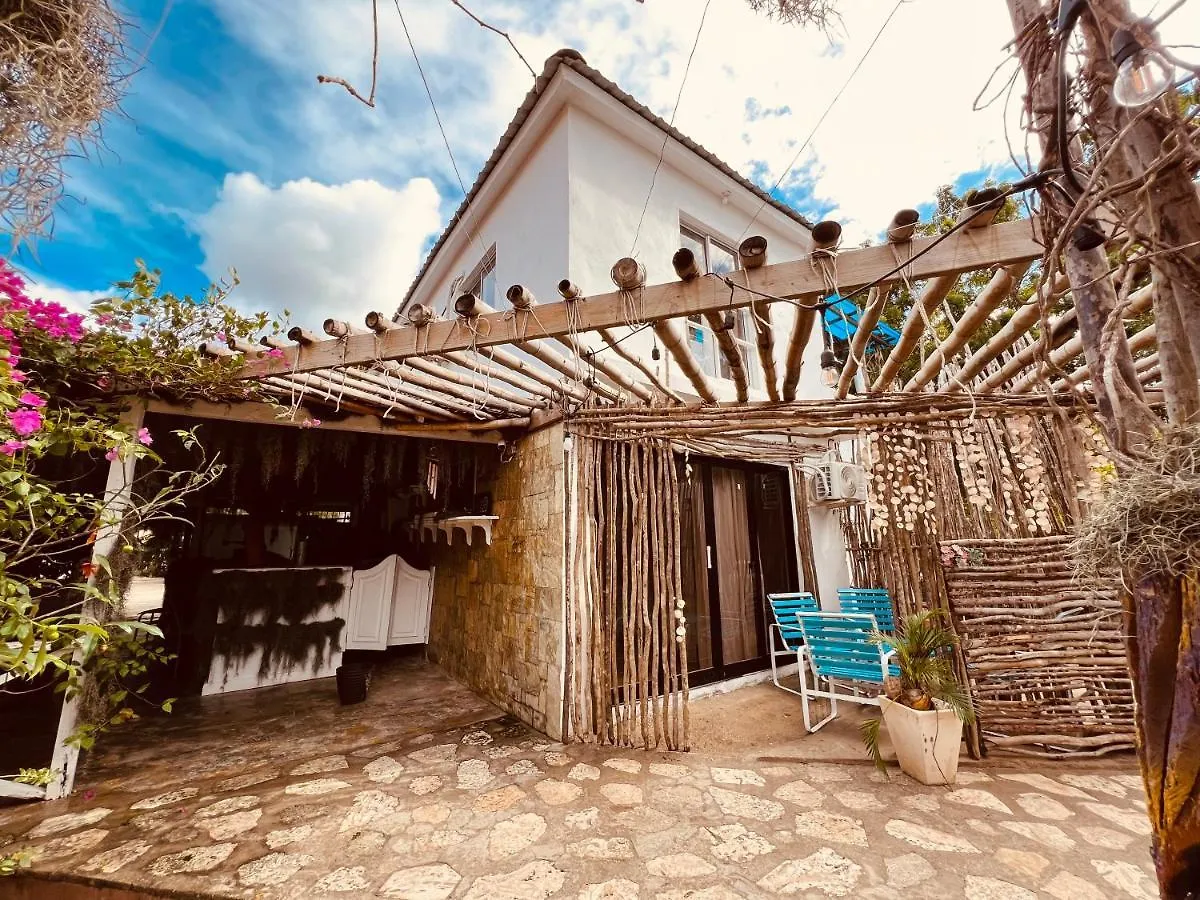 Hotel Bluemare Ecohotel Frente A La Playa Ensendada Punta Rucia